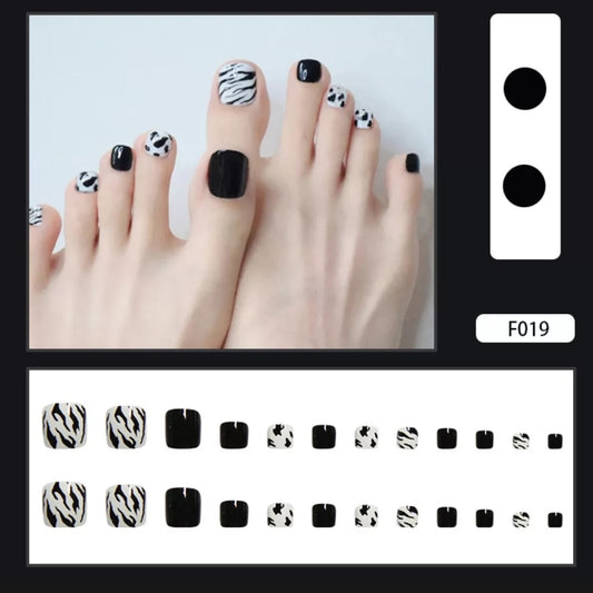 Toe Nails- F019